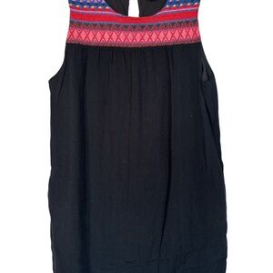 C & C California Black Sleeveless Shift Dress Embroider Aztec Pockets